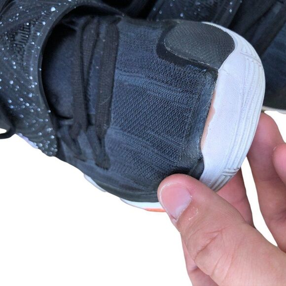 CUSTOM 2019 Nike Kyrie 6 GS 'Jet Black' Gold Black Size 5 - Picture 9 of 16